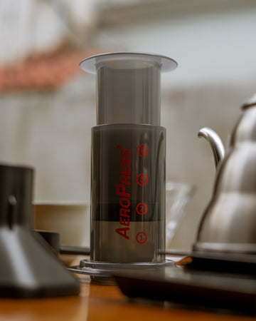 THE AEROPRESS